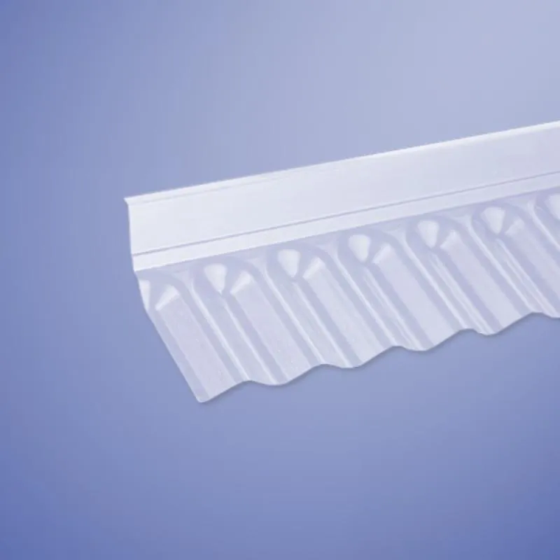 Wandanschluss aus PVC in klar für Lichtplatten im Profil 76/18 Sinus Wandanschluss aus PVC in klar für Lichtplatten im Profil 76/18 Sinus